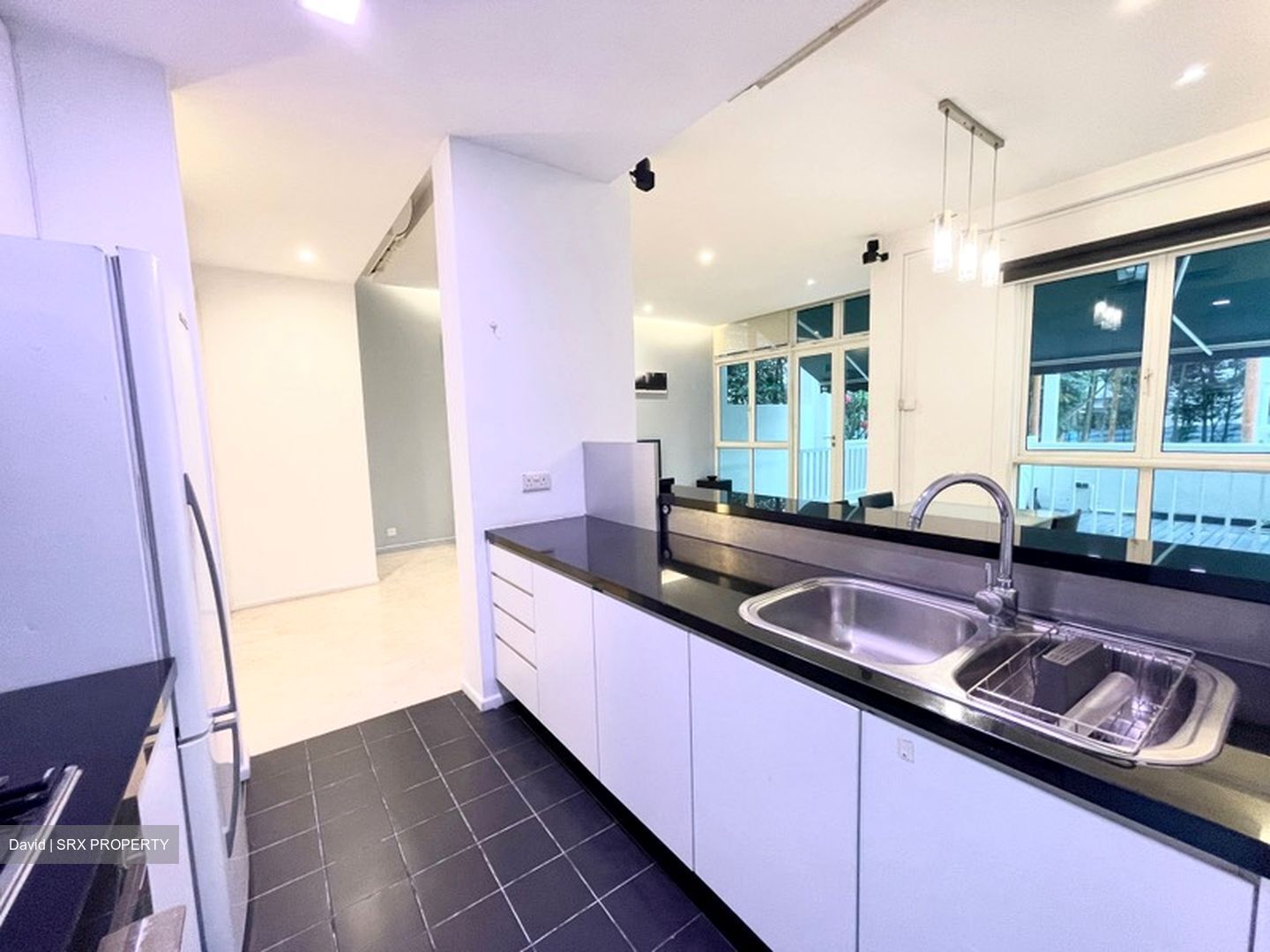 Country Park Condominium (D16), Condominium #613475581